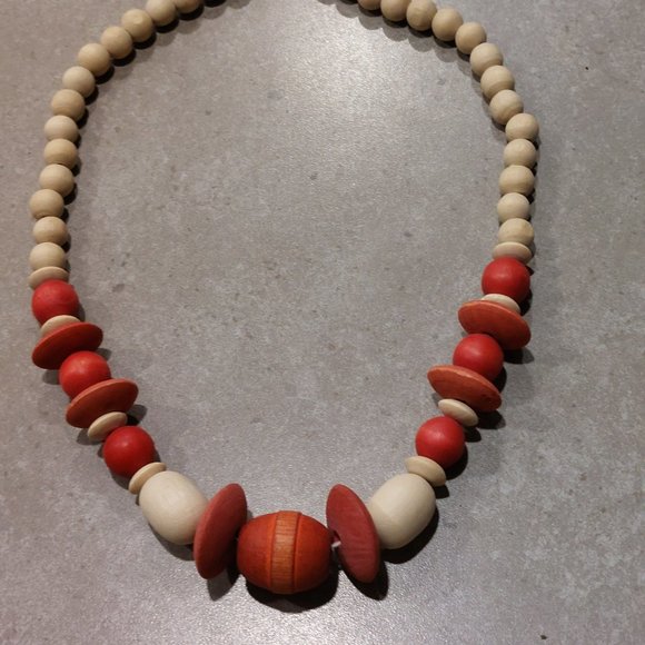 Fashion Jewelry Women's Wood Beads Necklace Set - Ivory/Orange/Red - NWT - Picture 4 of 4